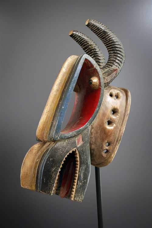 Masque goli